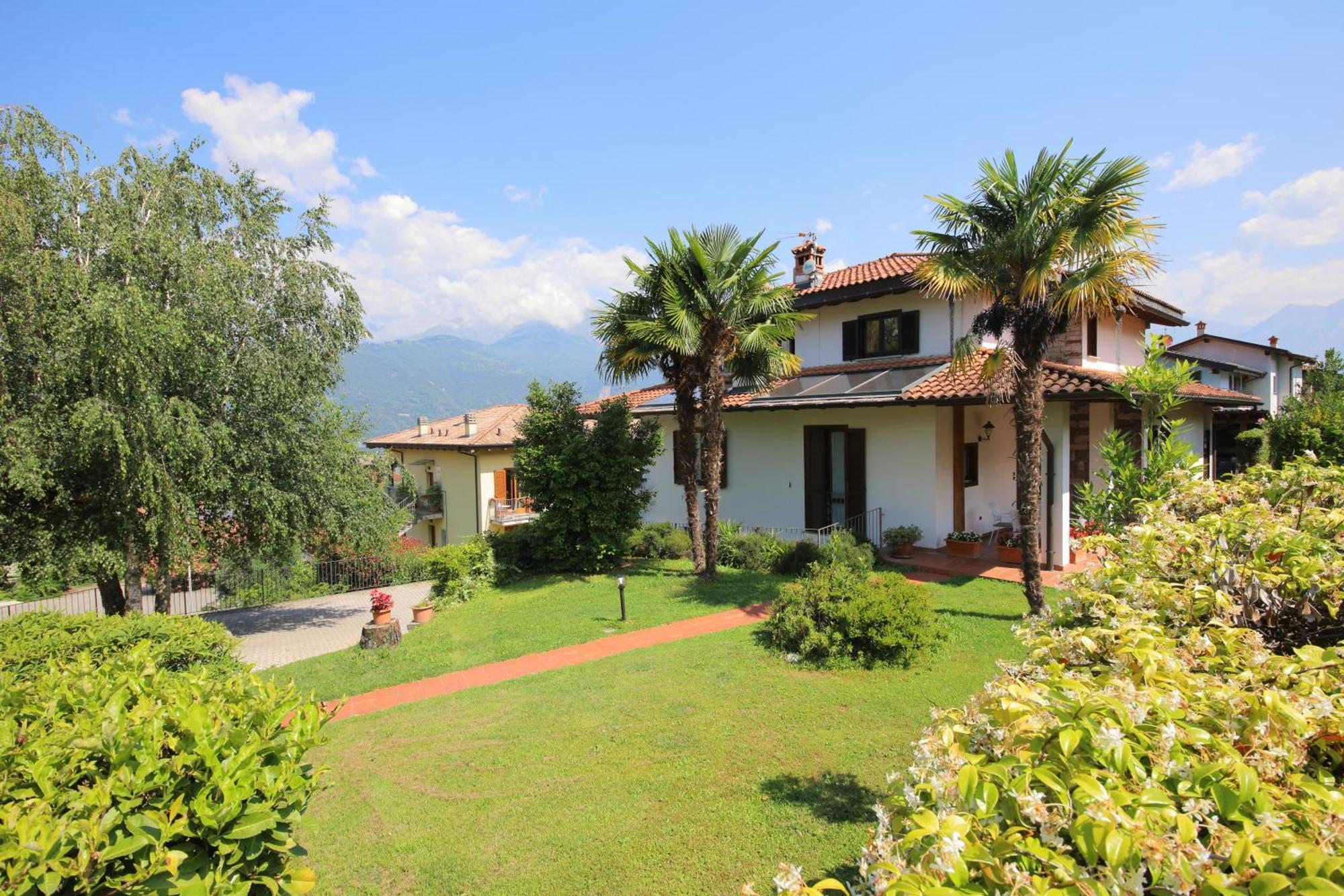 Villa Quattro Stagioni Colico Εξωτερικό φωτογραφία